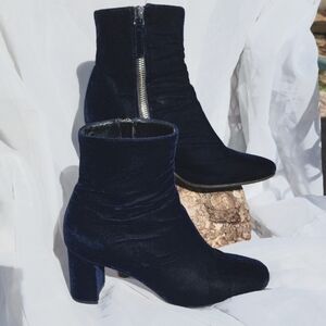 Barneys New Your Velvet Ankle Boots